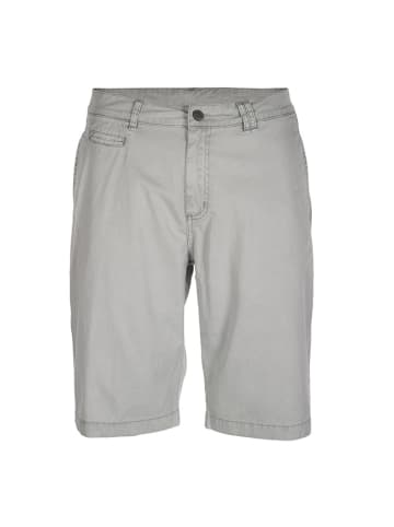 Bermudas in Hellgrau