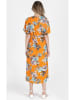 Zibi London Sukienka w kolorze pomarańczowym ze wzorem
