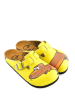 Calceo Clogs in Gelb