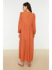 trendyol Kleid in Camel