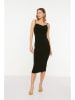 trendyol Kleid in Schwarz