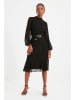 trendyol Kleid in Schwarz