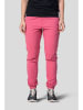 Hannah Hose in Rosa