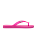 Melissa Zehentrenner in Pink