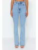 trendyol Jeans - Flaire fit - in Hellblau