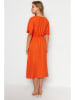 trendyol Sukienka w kolorze pomarańczowym