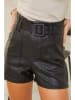 Plume Short "Guenael" zwart