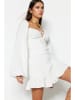 trendyol Kleid in Weiß