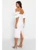 trendyol Kleid in Weiß