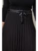 Curvy Lady Spódnica w kolorze czarnym