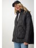 Happiness Istanbul Übergangsjacke in Schwarz