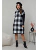 Soft Cashmere Sukienka w kolorze czarno-białym