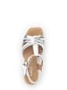 Gabor Skórzane sandały w kolorze srebrno-białym na obcasie