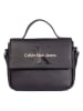 Calvin Klein Umhängetasche in Schwarz - (B)16 x (H)20 x (T)4 cm