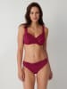 Triumph Bikini-Hose "Venus Elegance Tai" in Bordeaux