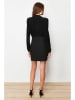 trendyol Kleid in Schwarz