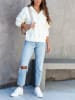Milan Kiss Sweatshirt in Creme