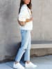 Milan Kiss Sweatshirt in Creme