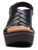 Clarks Skórzane sandały "Elleri Grace" w kolorze czarnym na koturnie