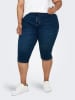 ONLY Carmakoma Jeans-Caprihose "Augusta" - Skinny fit - in Dunkelblau