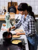 KitchenAid Stielkasserolle "Classic Forged" in Schwarz - Ø 16 cm