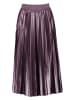 Vila Plisseerock in Aubergine
