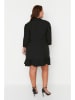 trendyol Kleid in Schwarz
