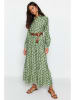 trendyol Jurk groen/wit