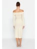 trendyol Kleid in Sand