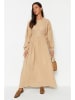 trendyol Kleid in Beige