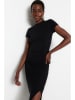 trendyol Kleid in Schwarz