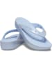 Crocs Japonki "Classic" w kolorze błękitnym