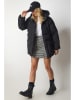 Happiness Istanbul Winterjacke in Schwarz