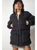 Happiness Istanbul Winterjacke in Schwarz