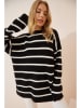 Happiness Istanbul Pullover in Schwarz