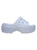 Crocs Klapki "Stomp" w kolorze błękitnym