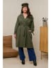 Curvy Lady Trenchcoat in Khaki