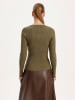 BGN Sweter w kolorze khaki