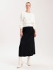 BGN Sweter w kolorze kremowym