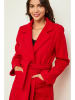 L'armoire de Suzette Wintermantel in Rot