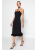 trendyol Kleid in Schwarz