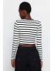 trendyol Longsleeve in Schwarz/ Weiß