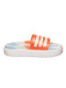 adidas Plateau-Adiletten in Weiß/ Orange