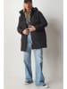 Happiness Istanbul Steppjacke in Schwarz
