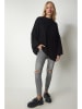Happiness Istanbul Pullover in Schwarz