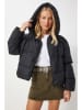 Happiness Istanbul Steppjacke in Schwarz
