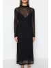 trendyol Kleid in Schwarz
