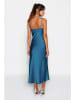 trendyol Kleid in Blau