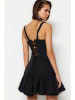 trendyol Kleid in Schwarz