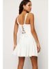 trendyol Kleid in Creme